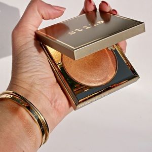 Stila Heaven's Hue Highlighter Bronze